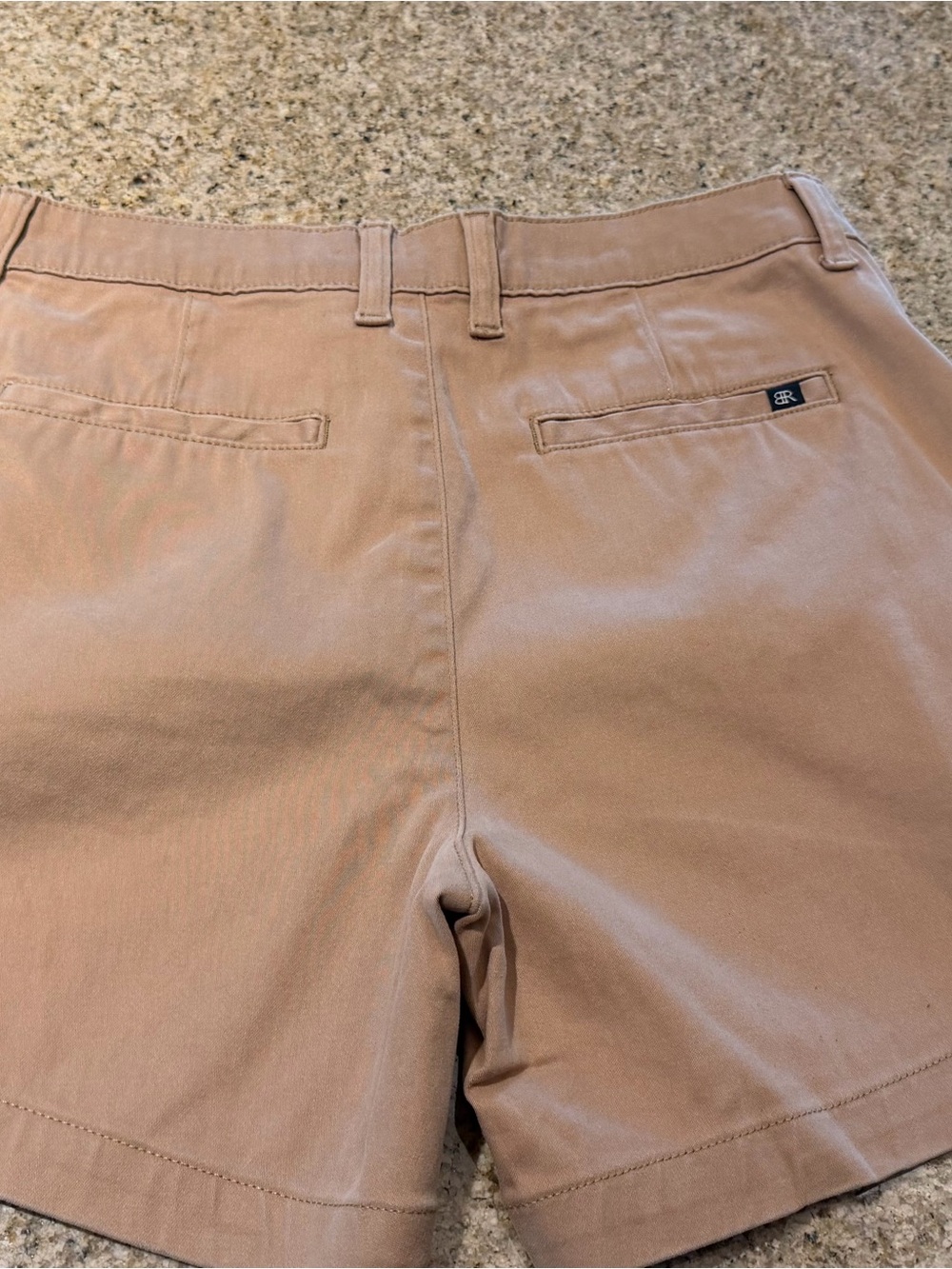 Banana Republic Tan Women's Shorts - Picture 2 of 4